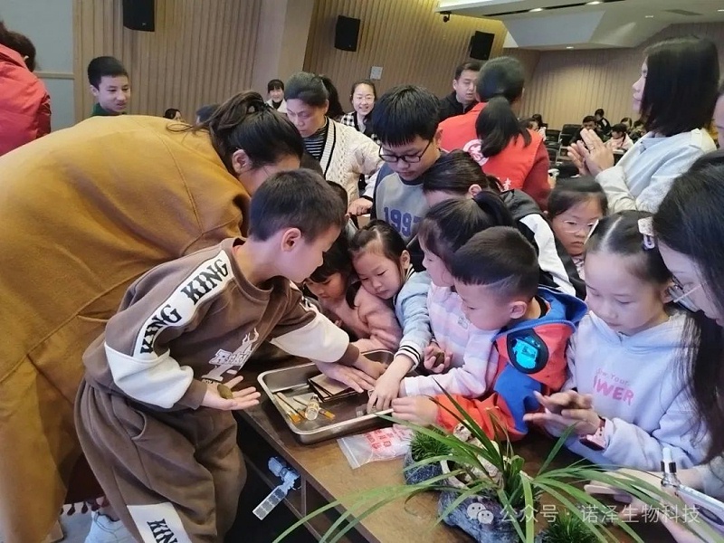 市科技馆携手诺泽生物科普公益行系列活动 || 传承非遗文化，动手制作古法香牌