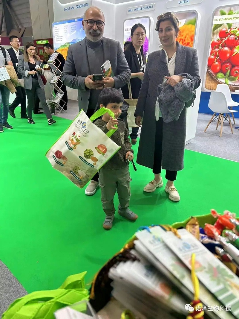 诺泽生物参加欧洲国际营养保健食品展览会和日本化妆品原料及技术展览会