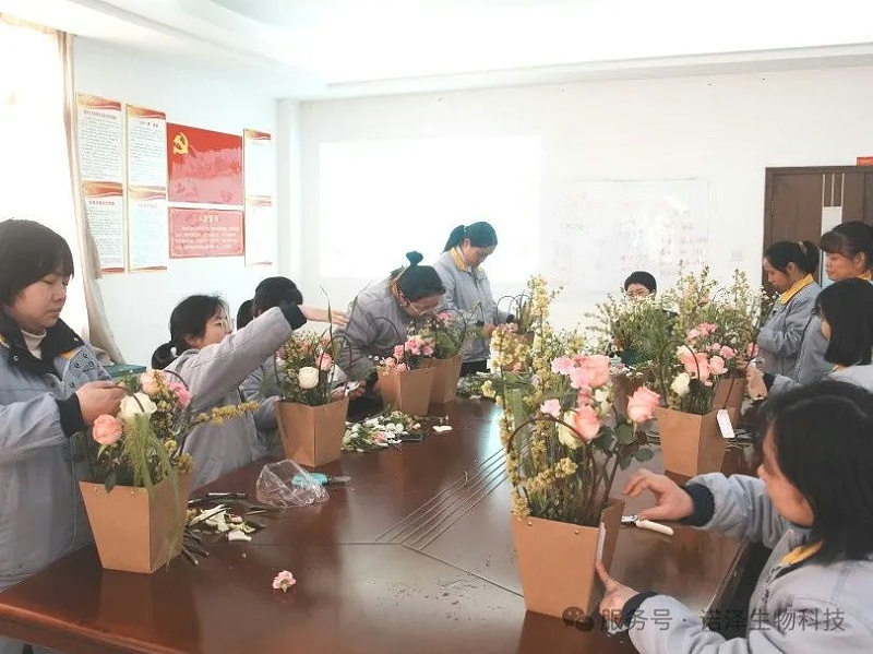 情暖女神节 ，“她”时代芳香礼赞