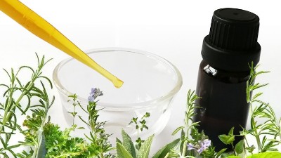 花草精油有哪些神奇功效，你知道吗？